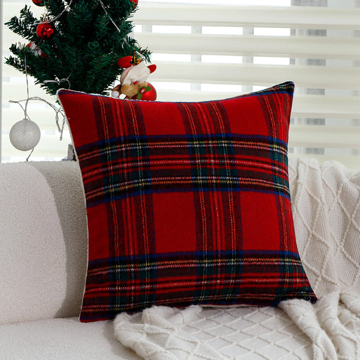 Checked decorative cushion cover in tartan look made of soft microfleece Kalsten