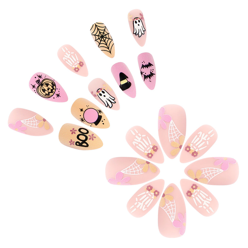 Halloween-Themed Press-On Nail Art Kit Kalsten