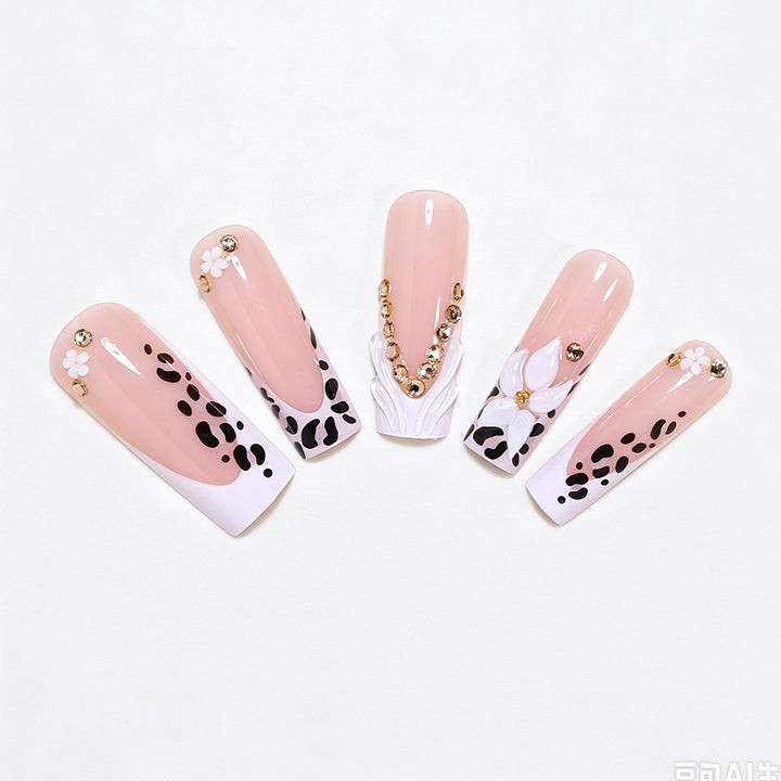 Artistic Nail Art Tips Kalsten
