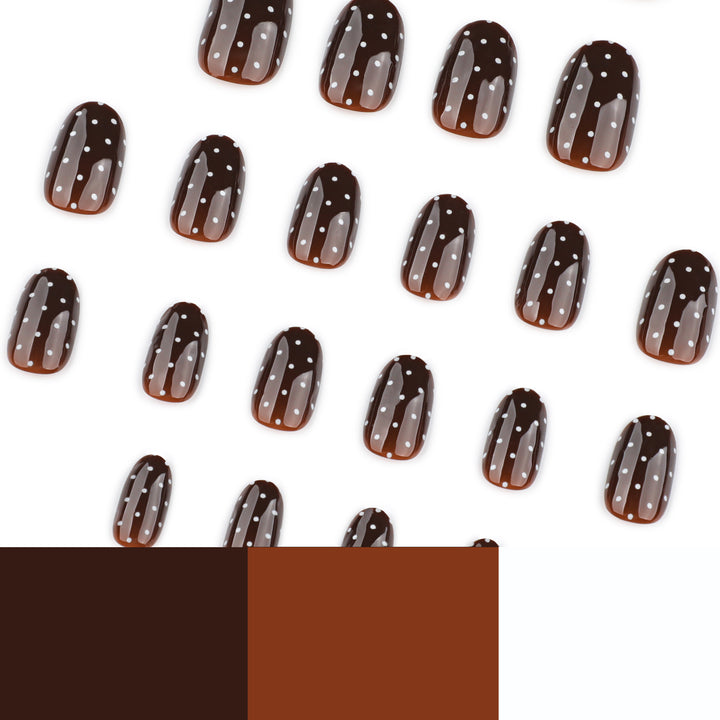 Elegant and modern nail art with polka dots Kalsten