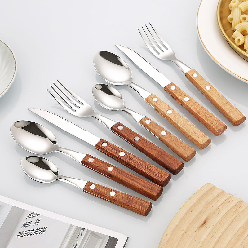 Dessert spoon with ergonomic wooden handle Kalsten