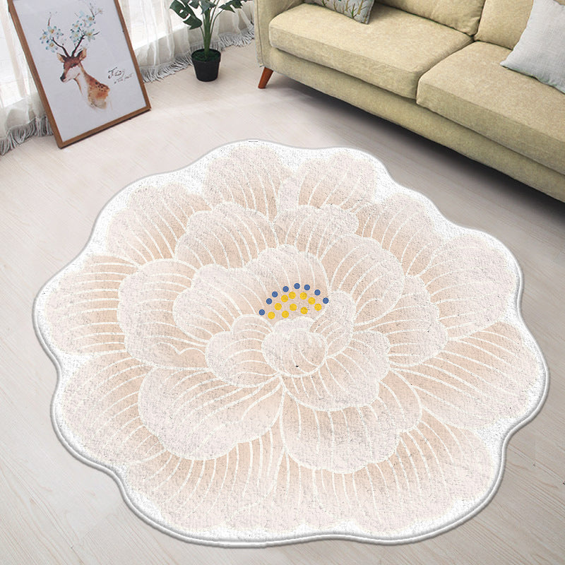 Floral-Inspired Decorative Mat