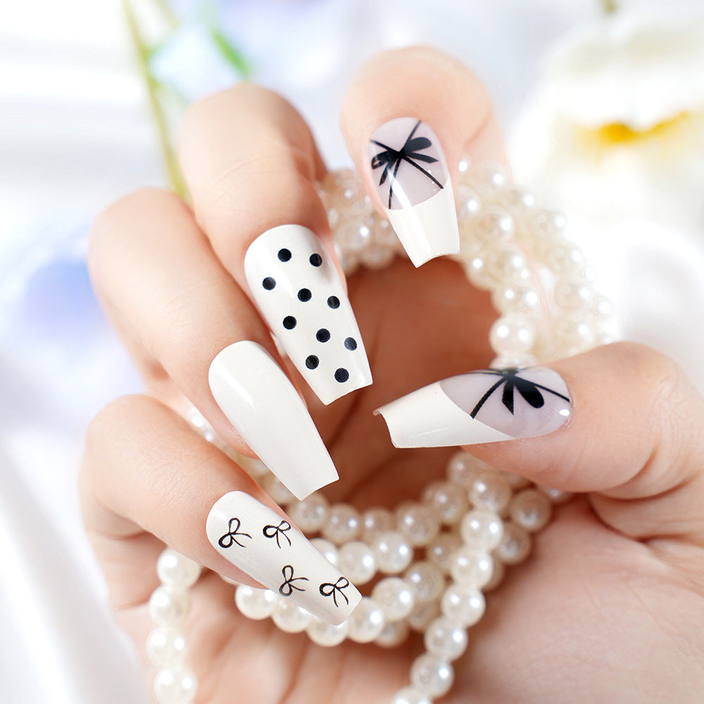Elegant Press-On Nail Art Set Kalsten