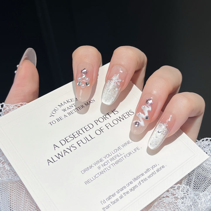 Festive Character-Themed Press-On Nail Art Kalsten