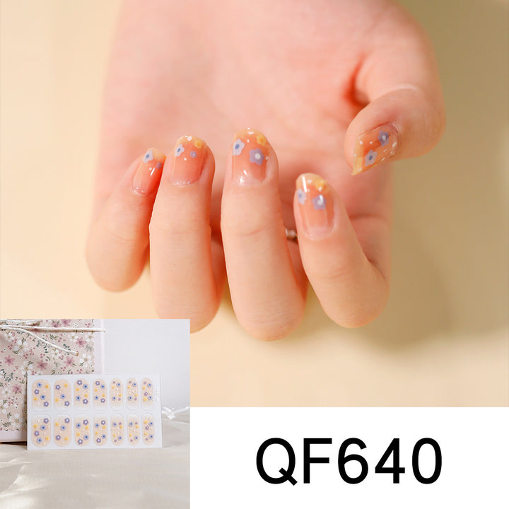Artificial nail design with heart motif Kalsten
