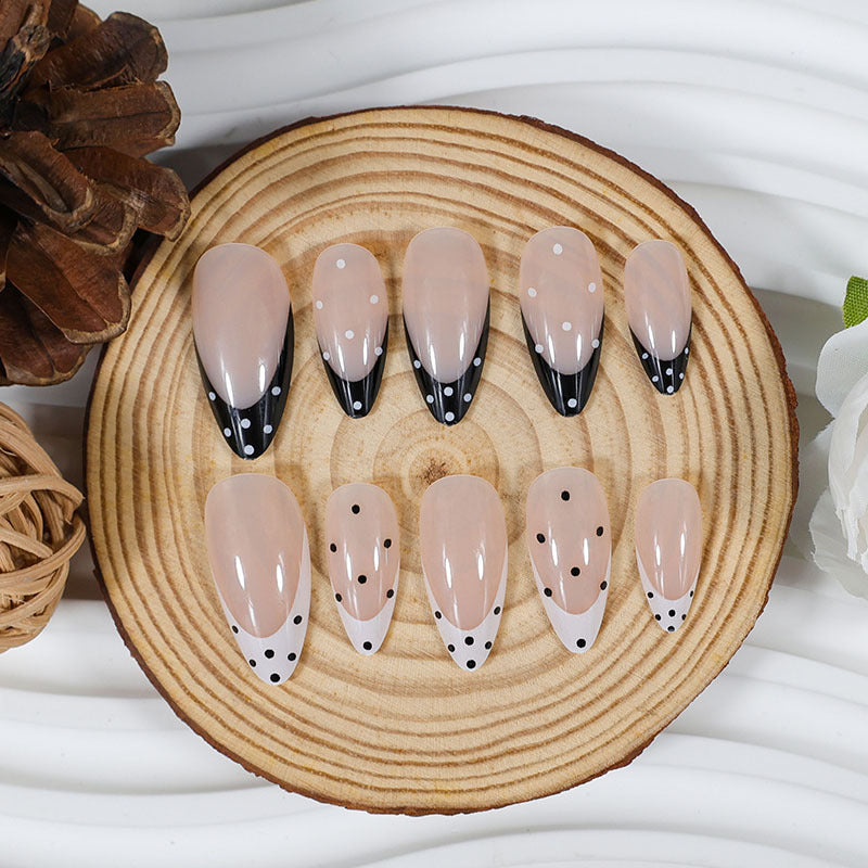 Artificial nail set with elegant dot and tip design Kalsten