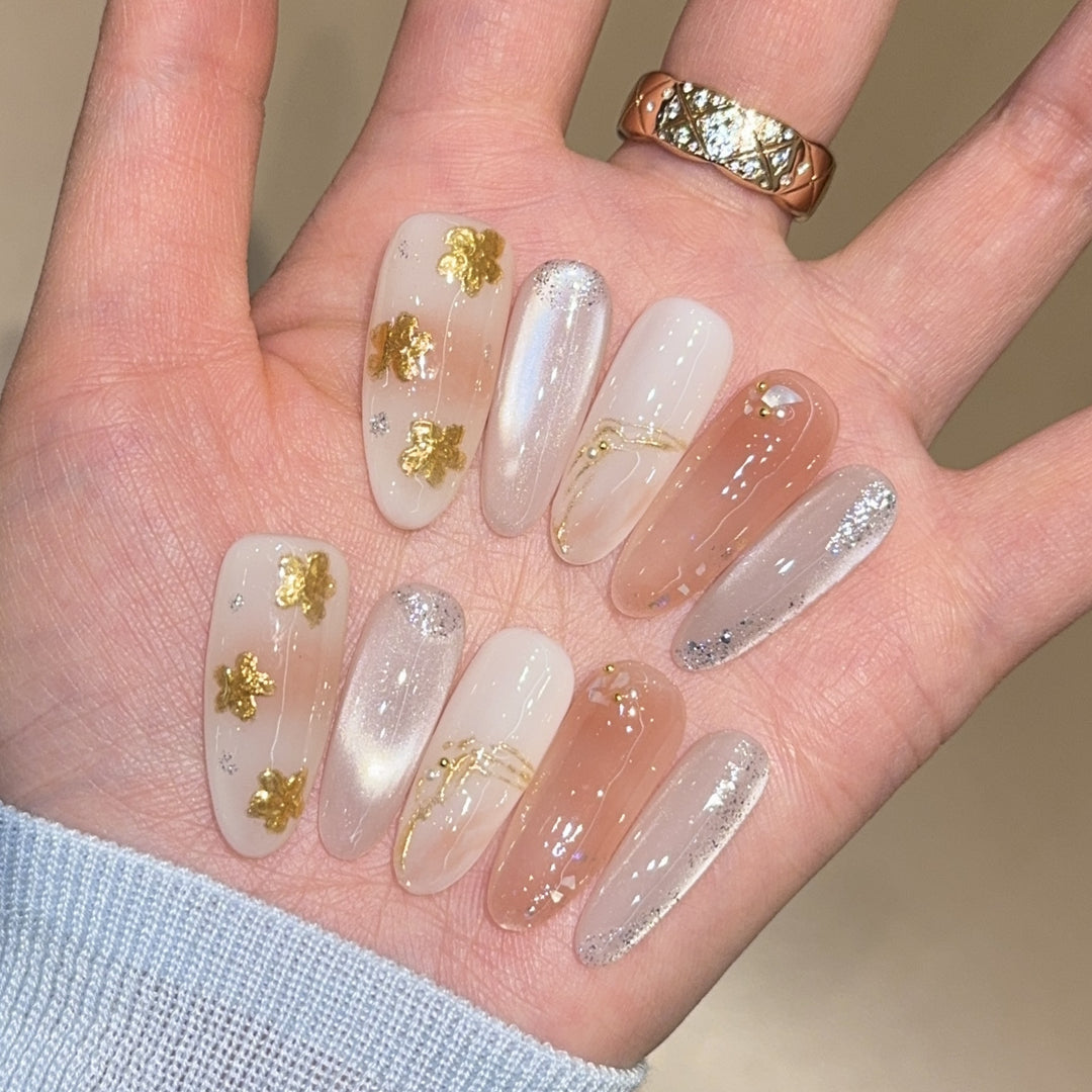 Artificial nails with floral decorations and glitter effects Kalsten