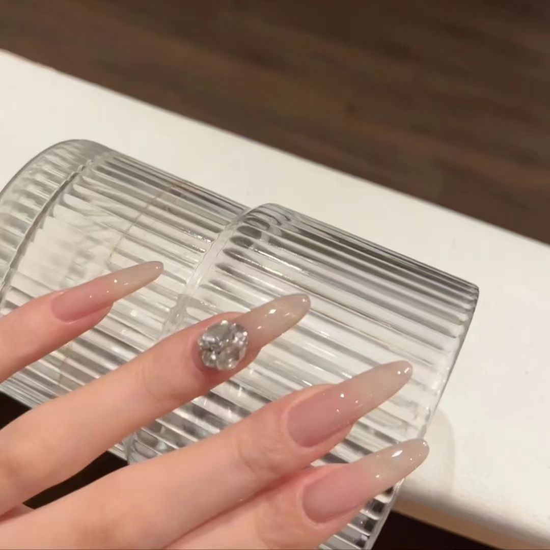 Artistic Press-On Nail Set with Unique Designs Kalsten