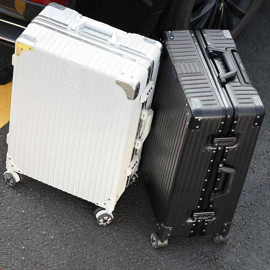 Premium Travel Hard-Shell Suitcase Kalsten