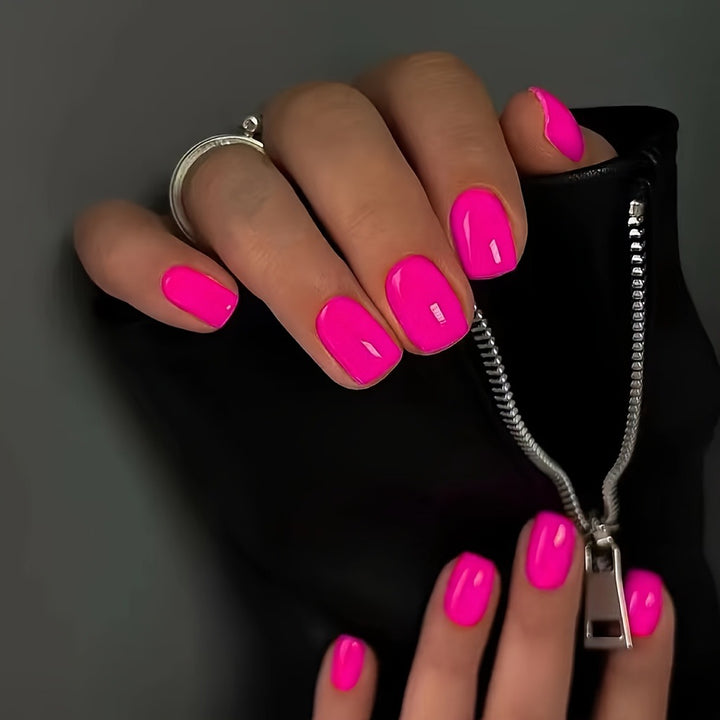 Chic Nail Polish Kalsten
