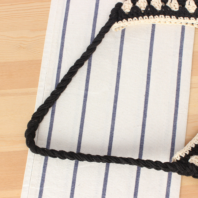 Handcrafted macramé shoulder bag with unique pattern Kalsten