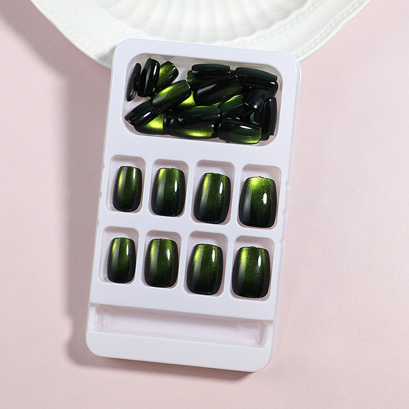 Artistic Press-On Nail Set with Gradient Effect Kalsten
