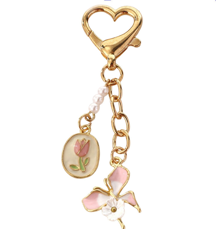 Playful keychain in rose design Kalsten