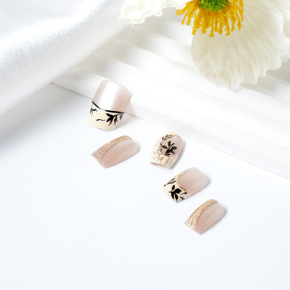 Floral-Inspired Nail Art Extensions Kalsten
