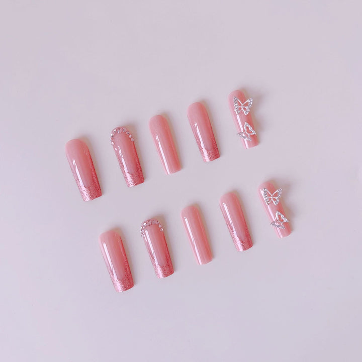 Nail set with sparkling glitter effects and elegant 3D decorations Kalsten