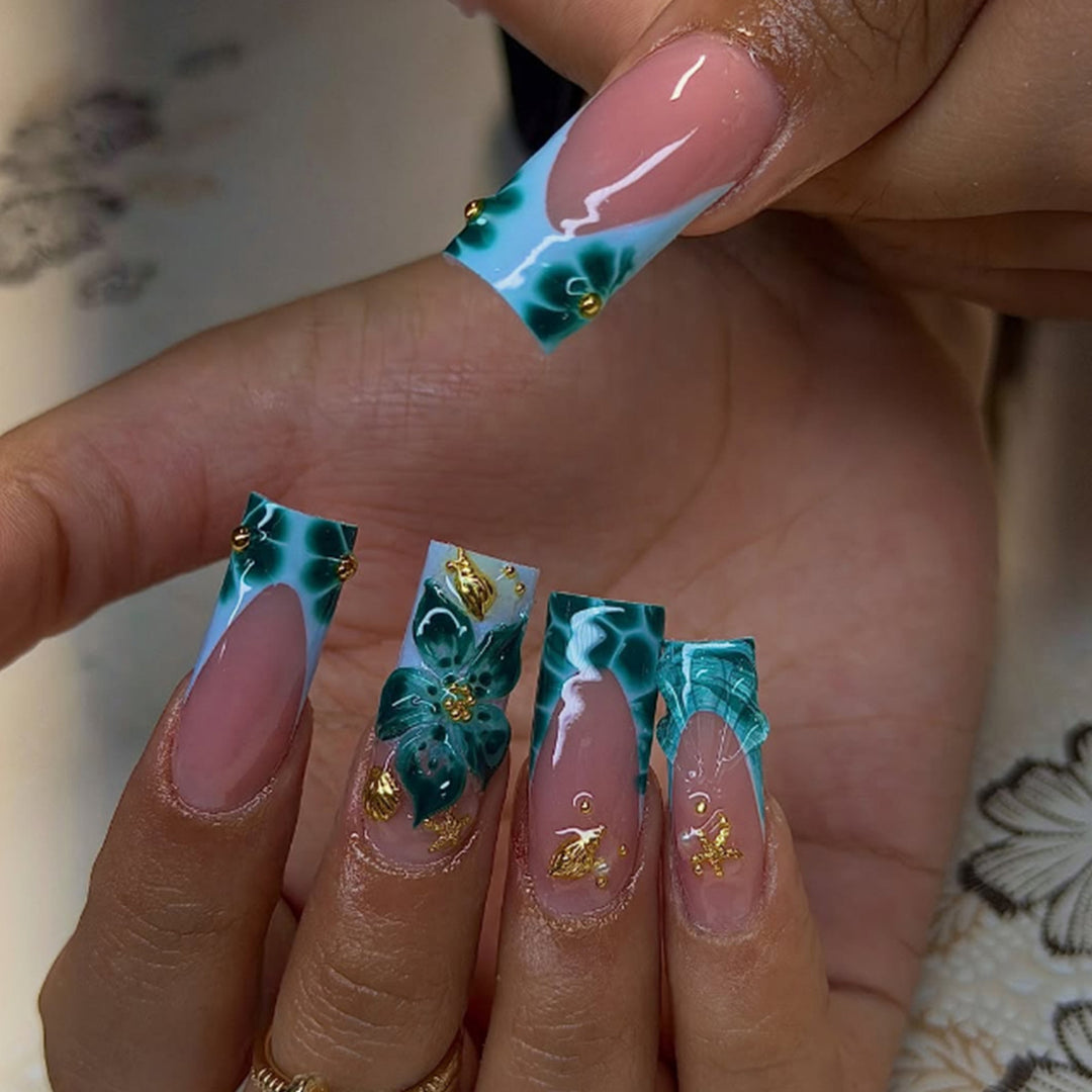 Artistic Acrylic Press-On Nail Set with Floral and Gold Elements kalsten