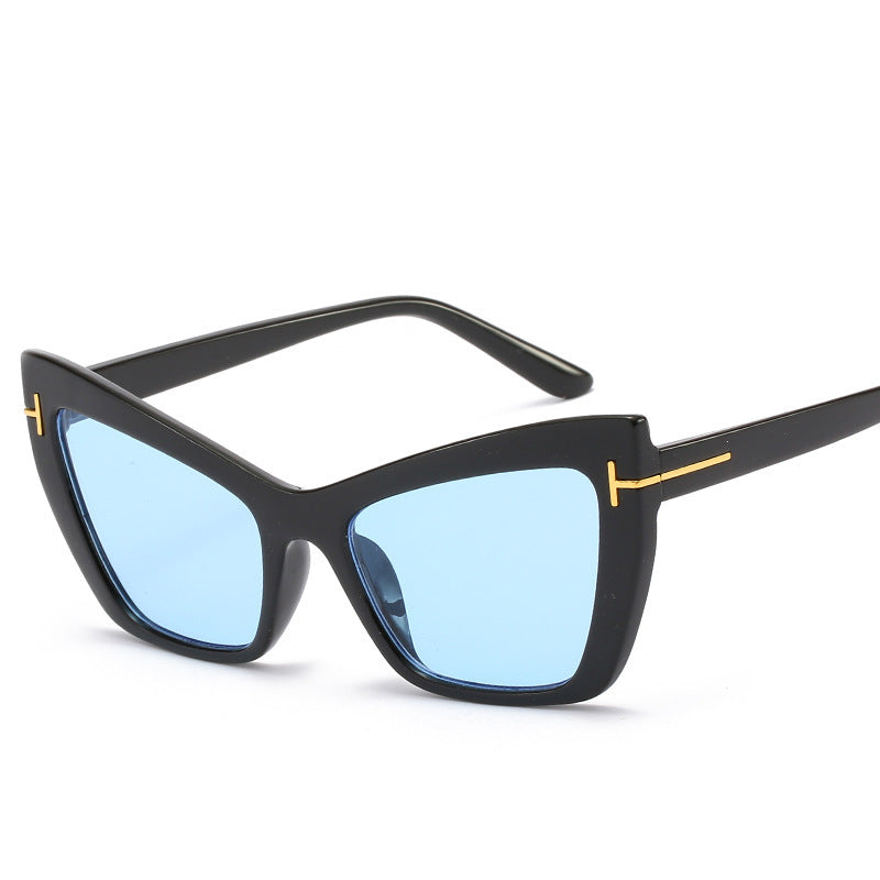 Cat-Eye Frame Sunglasses with Gradient Lenses Kalsten