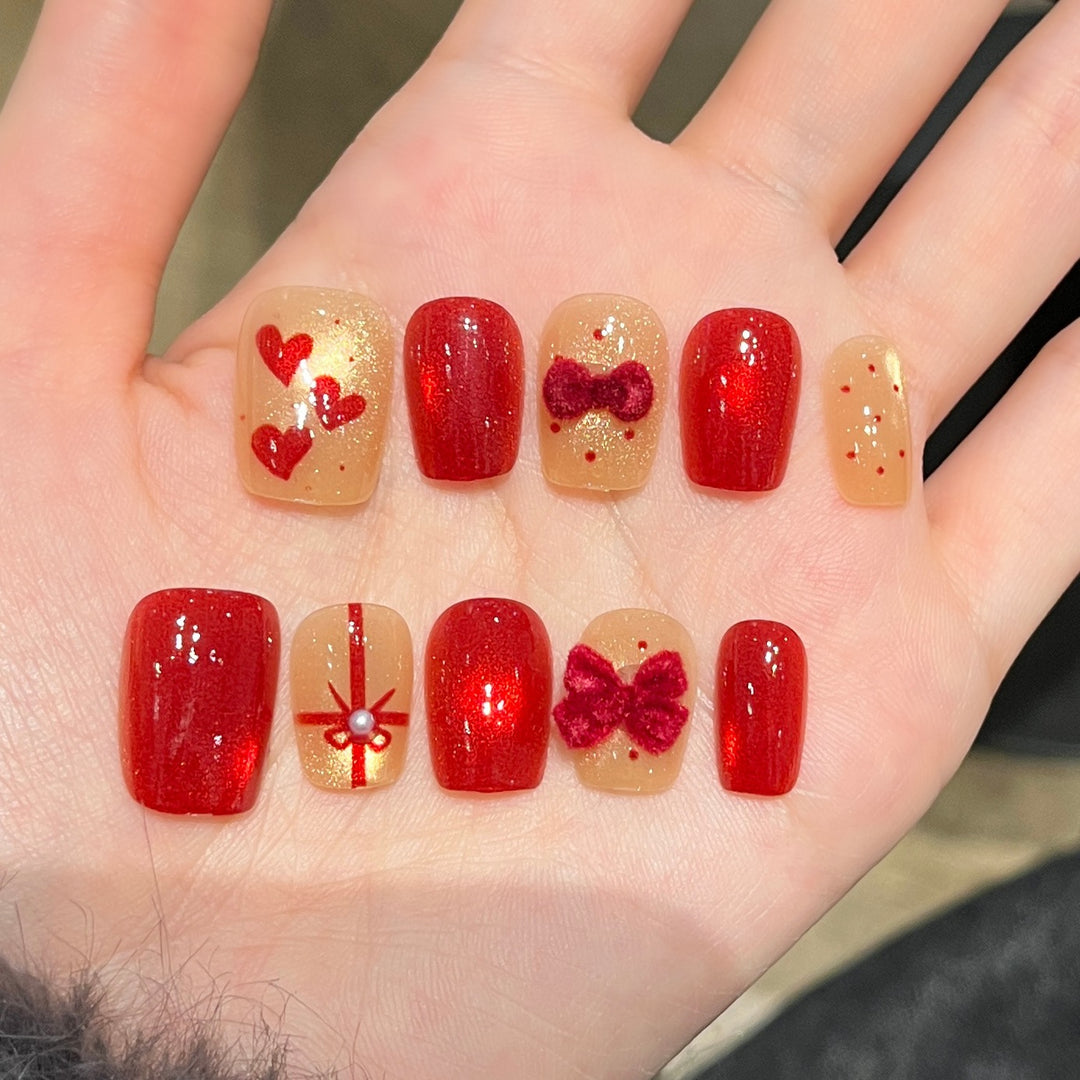 Festively Themed Press-On Nail Art Set Kalsten