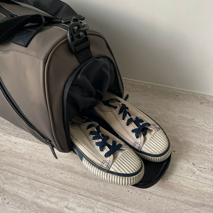 Durable Water-Resistant Travel Gym Bag
