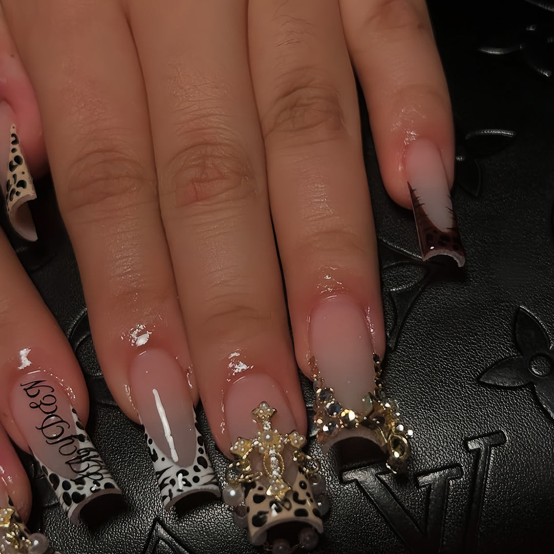 Artistic Luxury Nail Extensions Kalsten