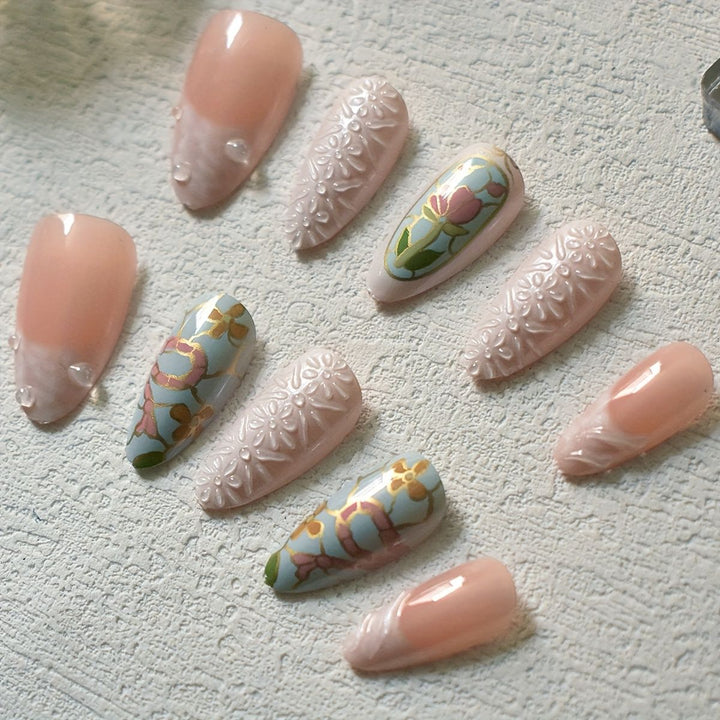 Artistic Floral and Gemstone Press-On Nail Set Kalsten