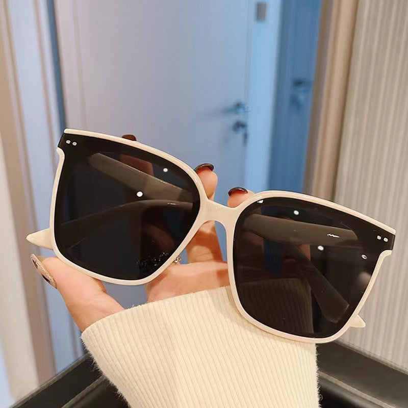 Fashion-Forward Sunglasses Kalsten