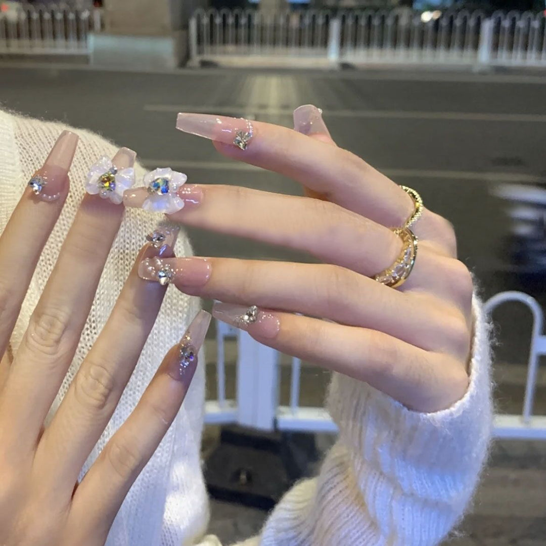 Floral Rhinestone Press-On Nail Art Kalsten