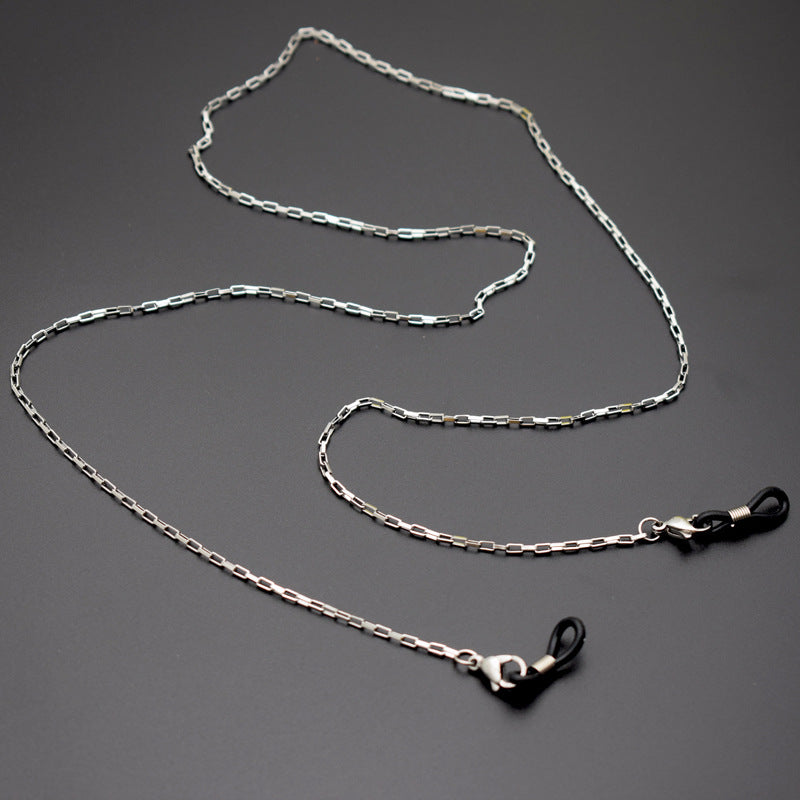 Sleek Silver Chain Eyewear Holder Kalsten