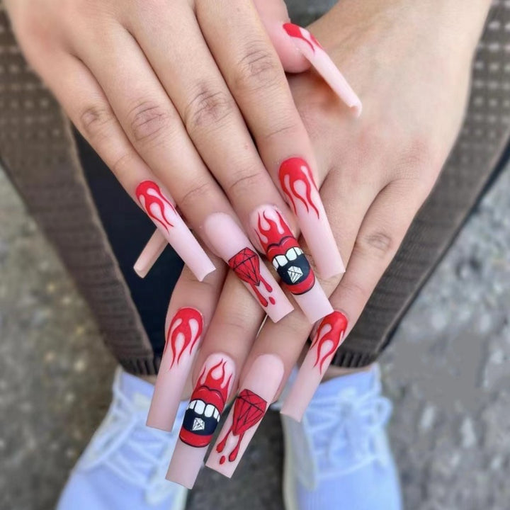 Artificial nails with creative flame patterns Kalsten