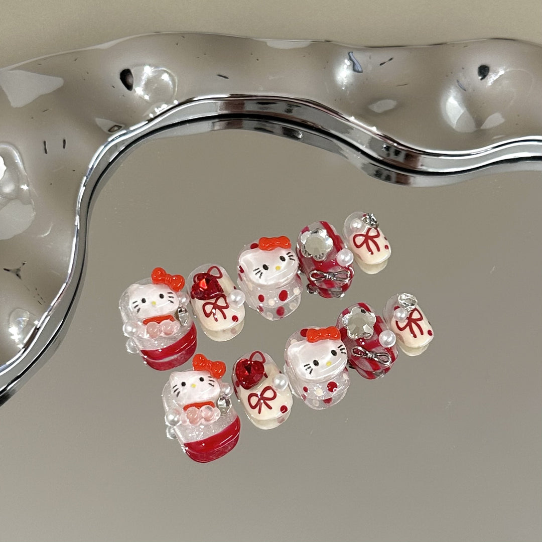 Whimsical Hello Kitty-Themed Press-On Nail Art Set