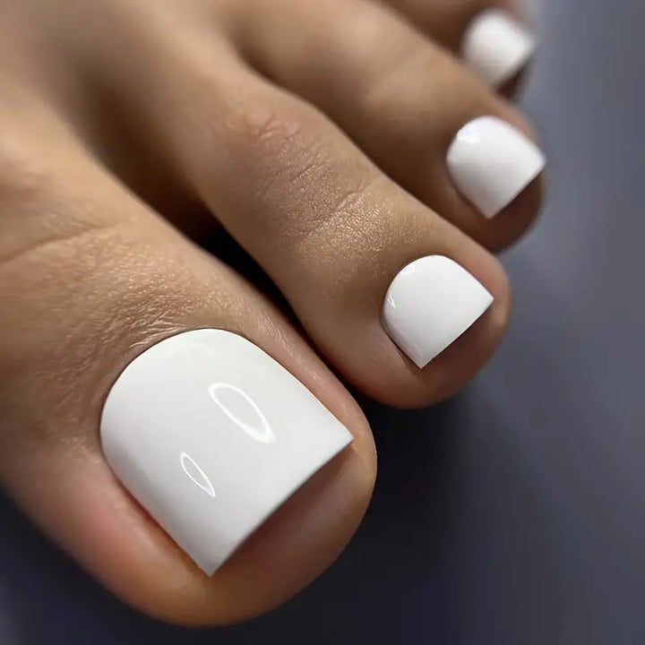 Premium Gel Finish Pedicure Kalsten
