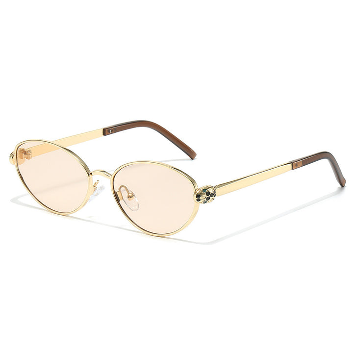 Chic Cat-Eye Sunglasses with Luxurious Gold Accents Kalsten