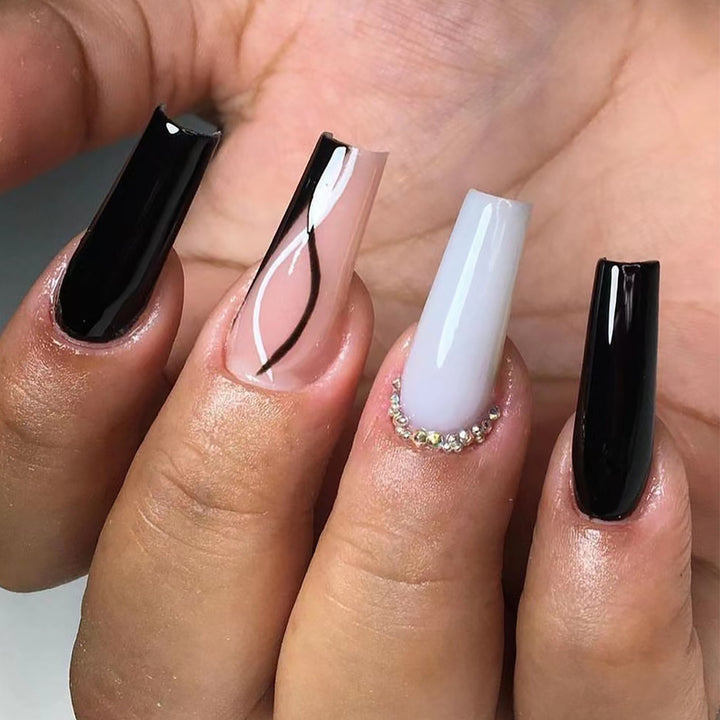 Artful acrylic nails with elegant design Kalsten