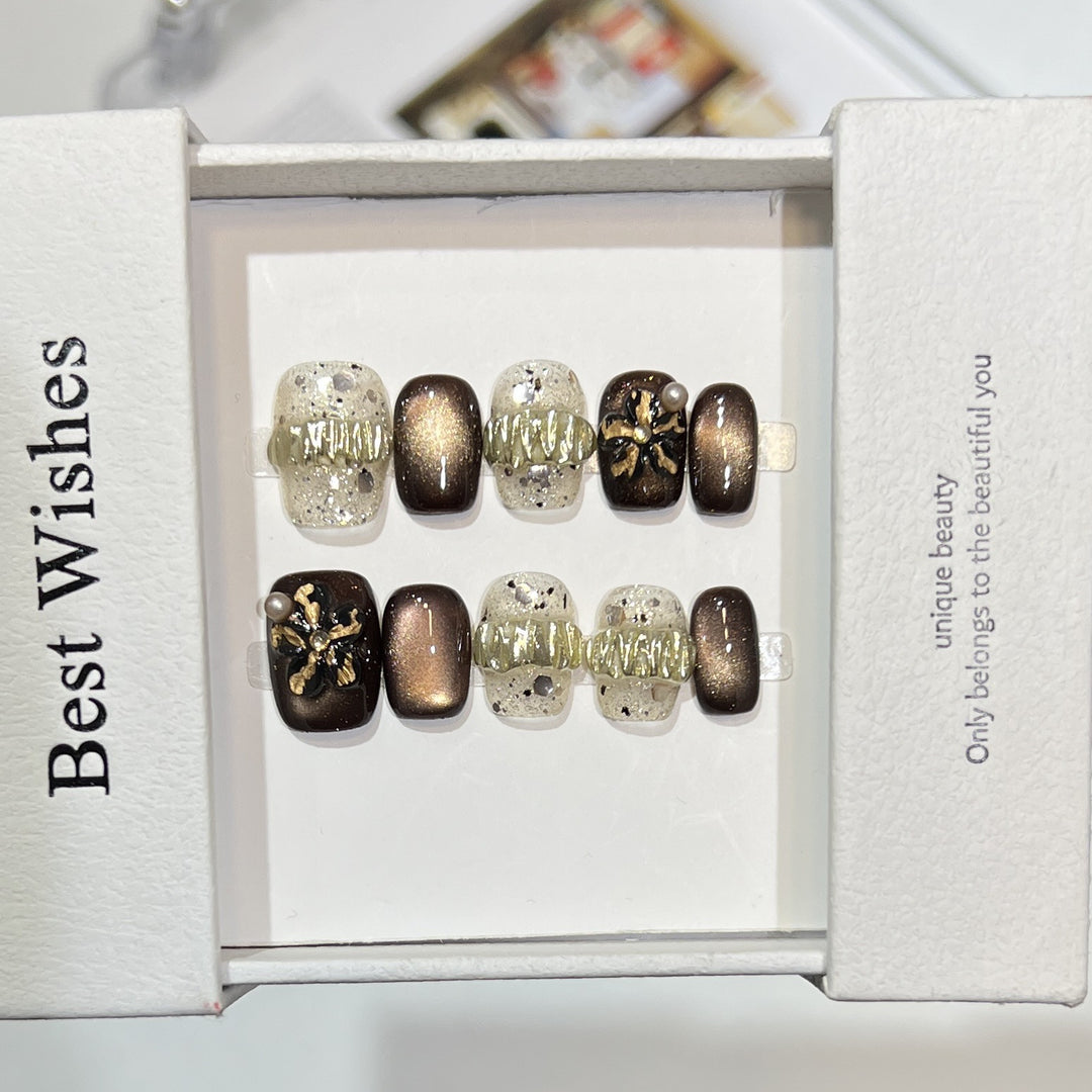 Decorative Press-On Nail Art Set with Chic Textured Accents Kalsten