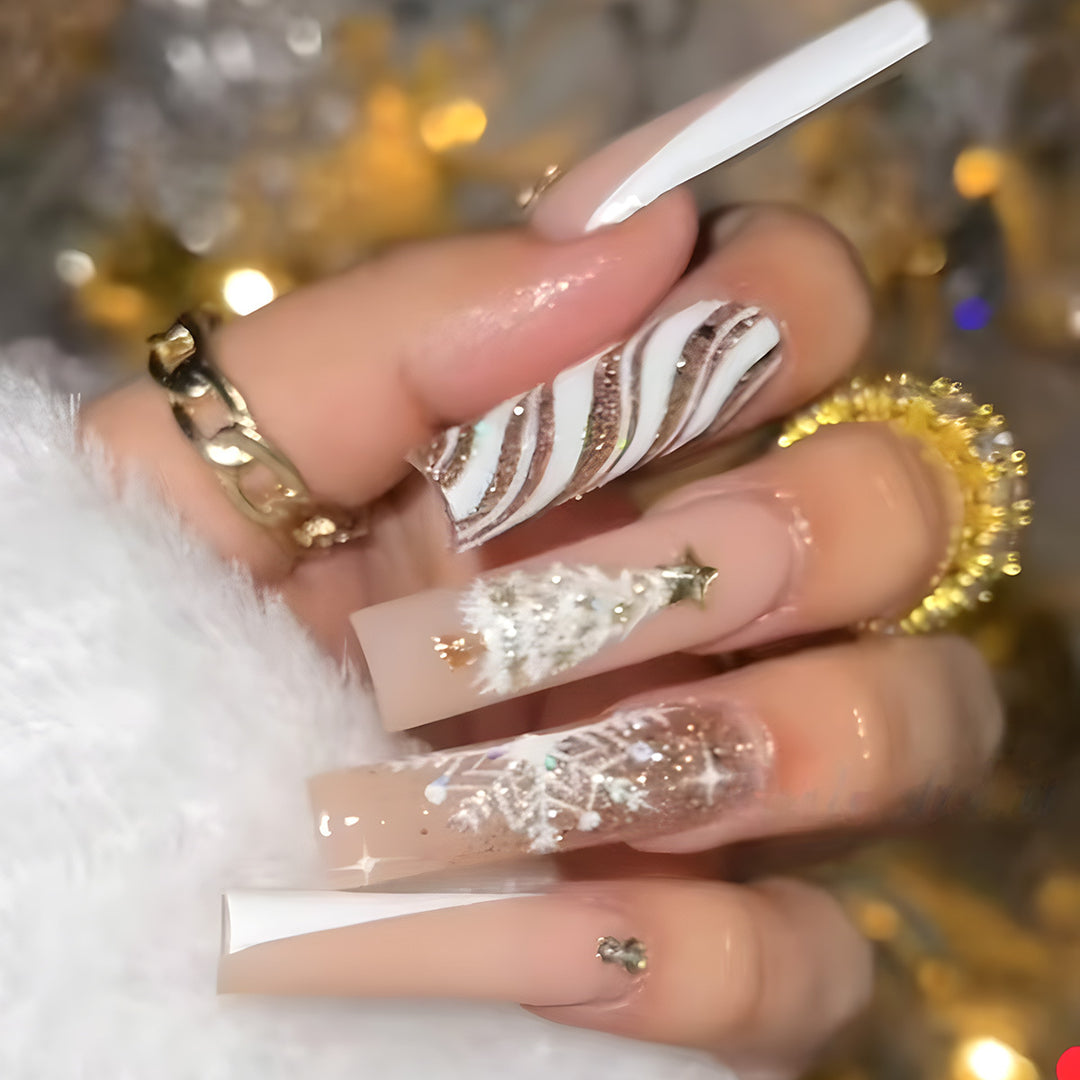 Holiday-Themed Nail Art Extensions Kalsten