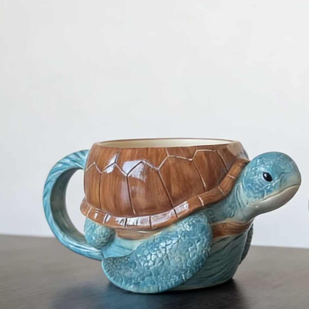 Coffee cup with turtle design Kalsten
