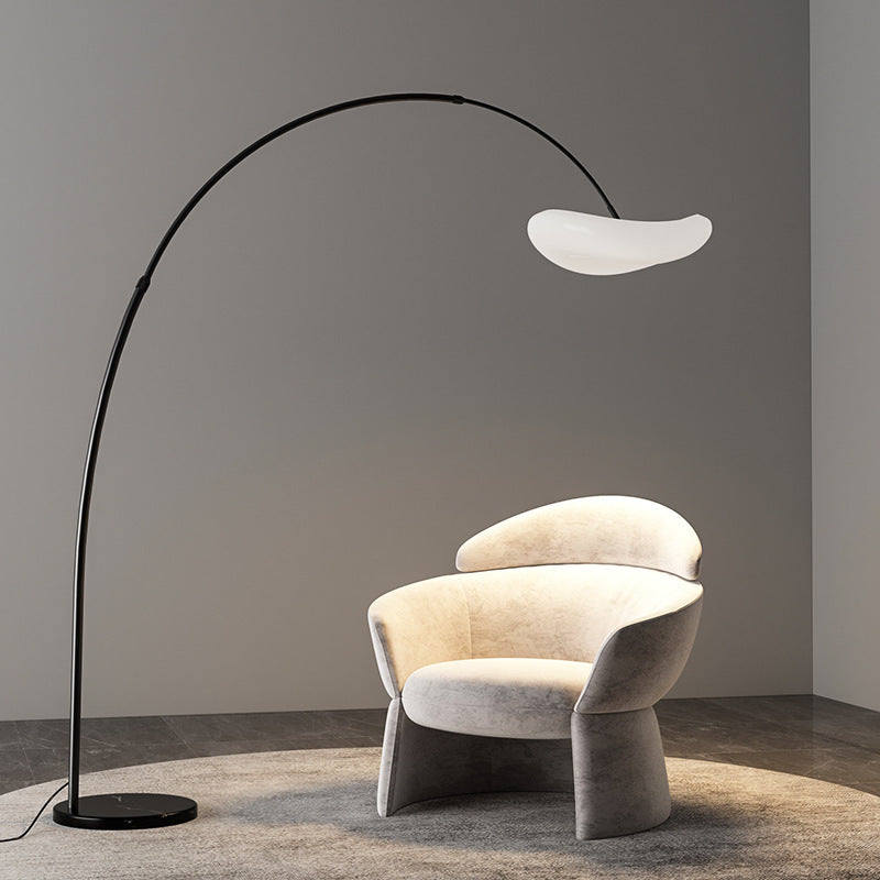 Curved Floor Lamp with Integrated Shade