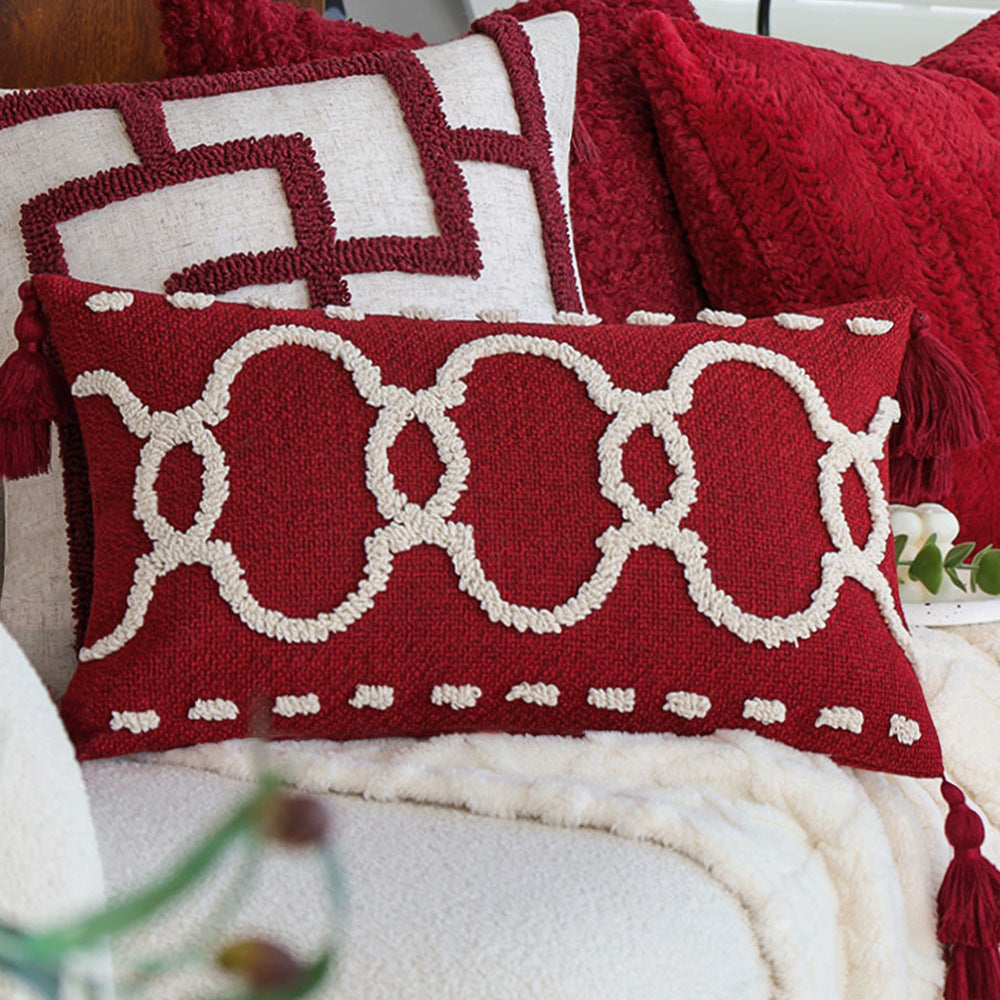 Rectangular decorative cushion with bouclé relief and tassels Kalsten