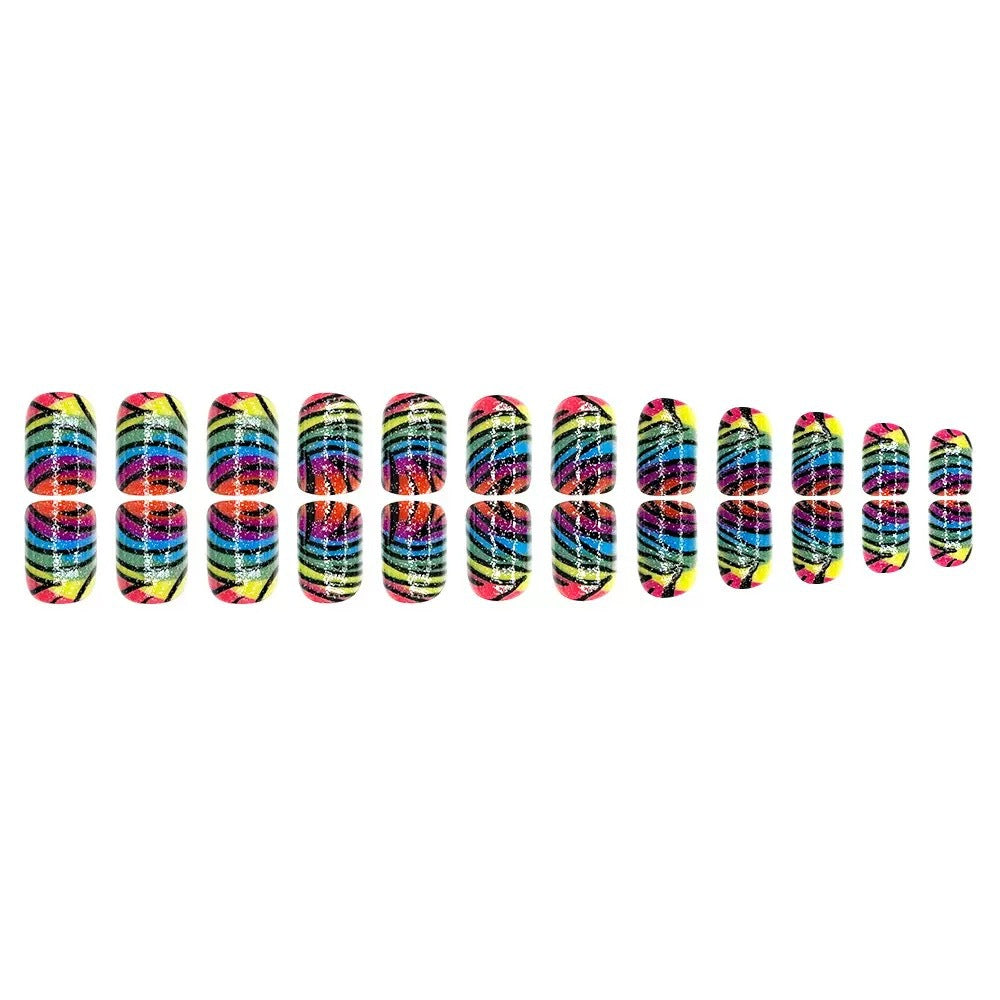 Creative nail art set with glittering rainbow pattern Kalsten