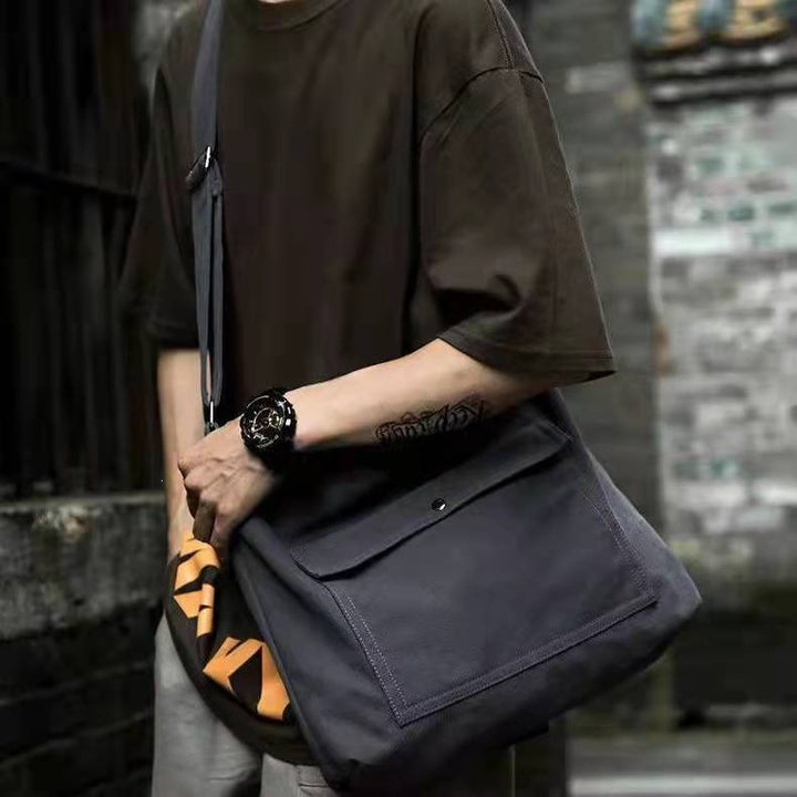Shoulder bag in modern design with practical organizer Kalsten