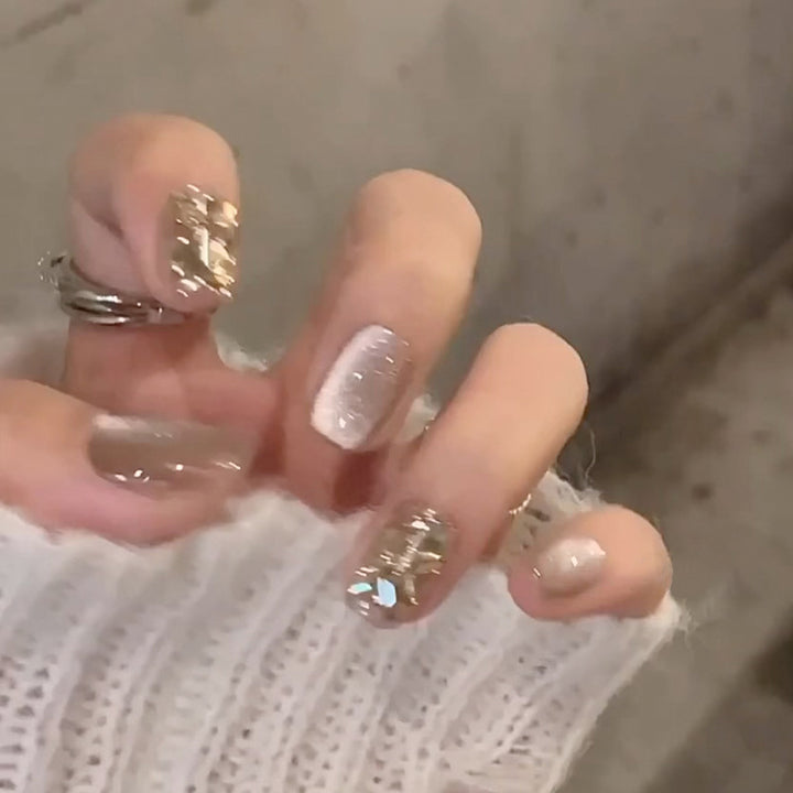 Elegant Nail Art Kalsten