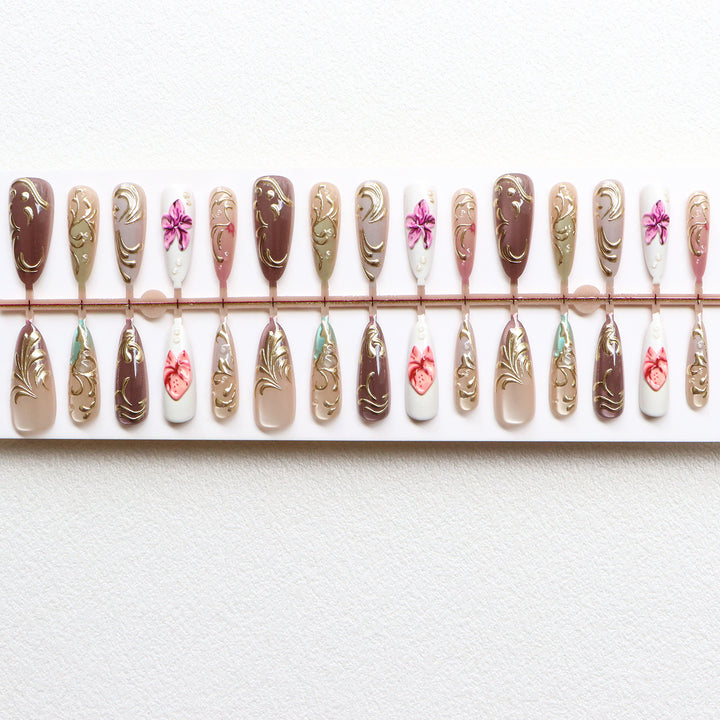Artistic Gel Nail Design Kalsten