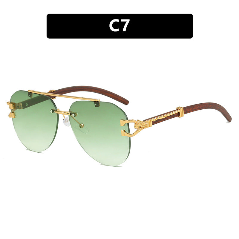 Ladies fashionable pilot sunglasses with luxurious metal accents and wood details Kalsten