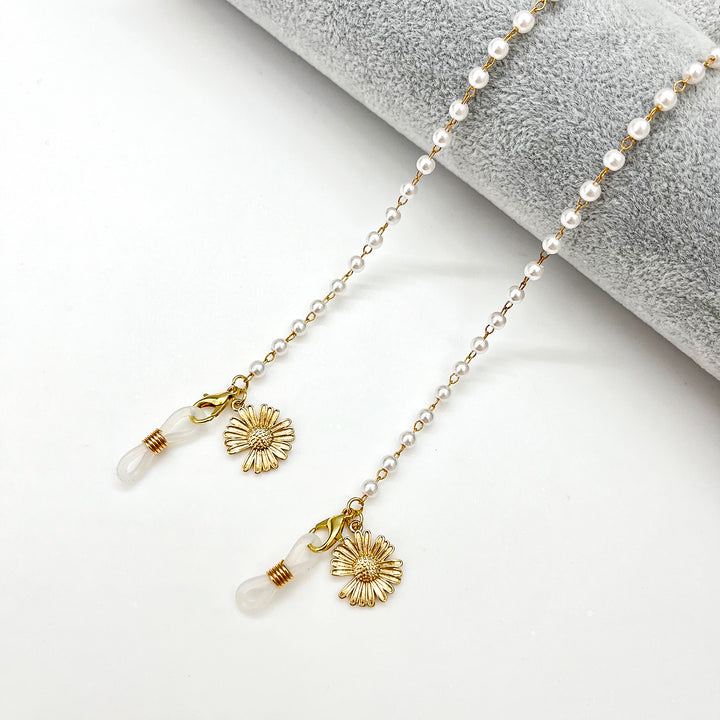 Heart-Shaped Beaded Eyewear Chain Kalsten