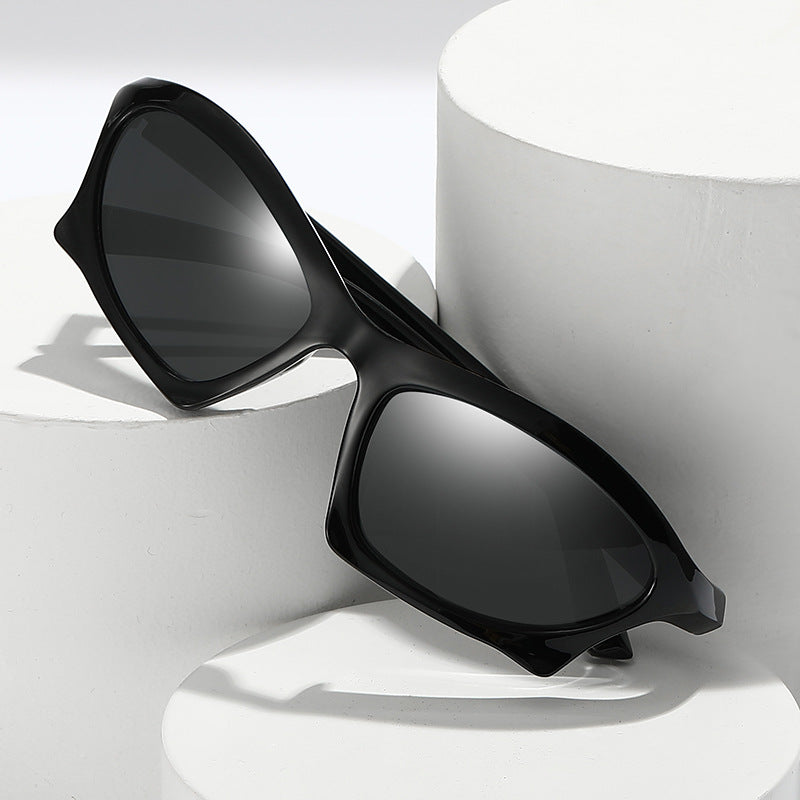 Modern Stylish Angular Sunglasses Kalsten