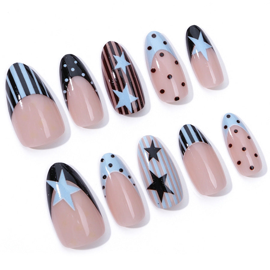 Trendy Nail Art Kalsten
