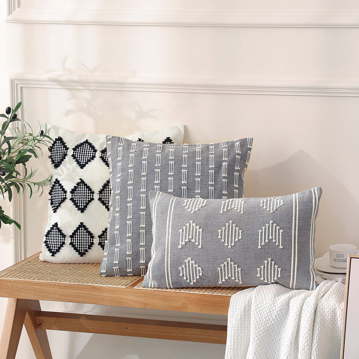 Woven decorative cushion cover with hand-tufted geometric pattern Kalsten