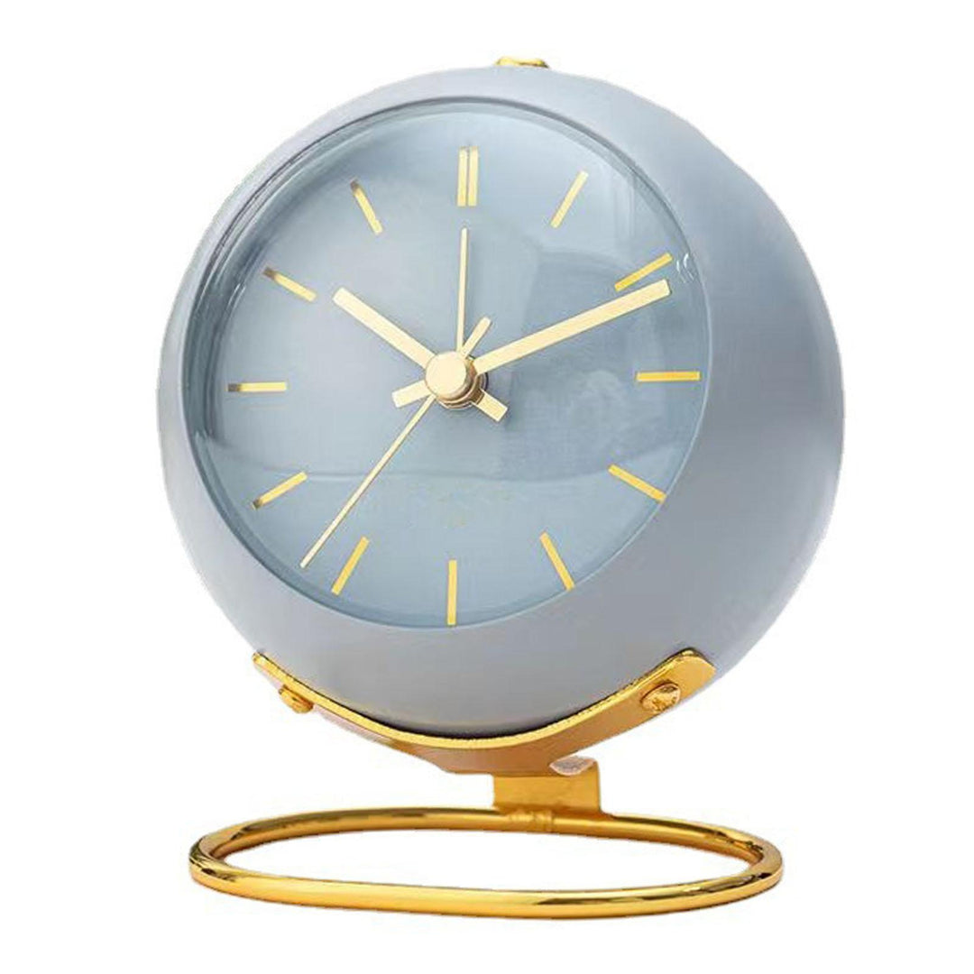Elegant Table Clock in Scandinavian Design Kalsten