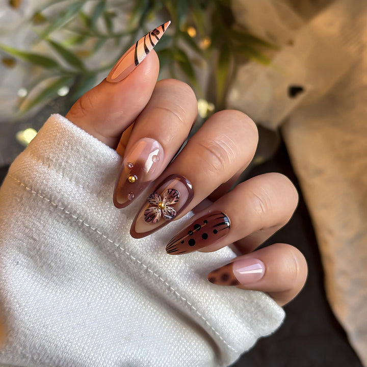 Artistic Press-On Nail Art Set with Floral and Abstract Design Kalsten