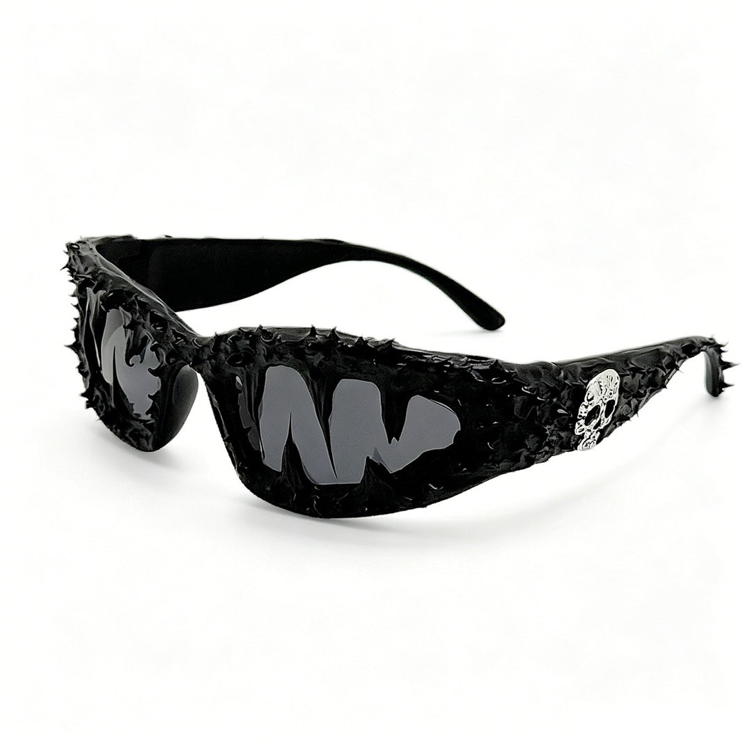 Ladies creative fashion sunglasses with unique spikes and skull design Kalsten